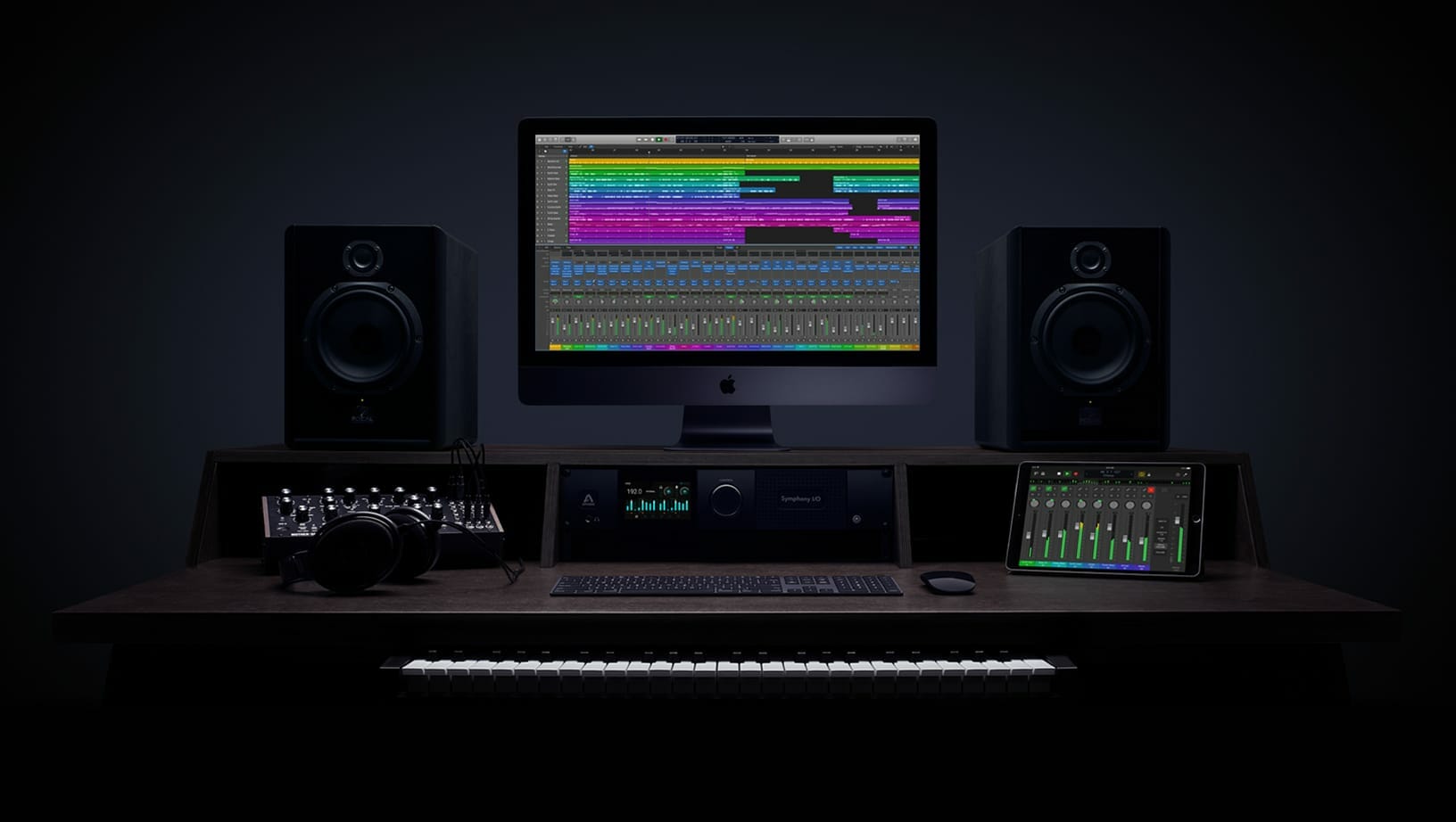 logic x pro monitor