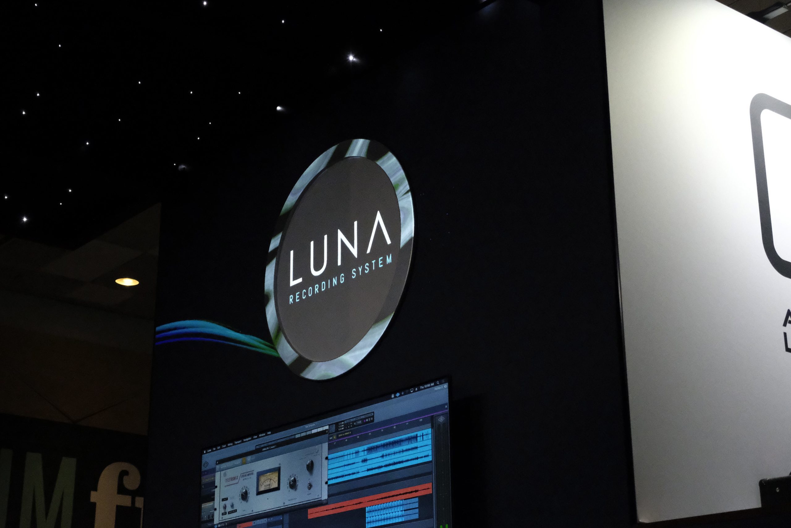 Universal Audio LUNA recording system logo